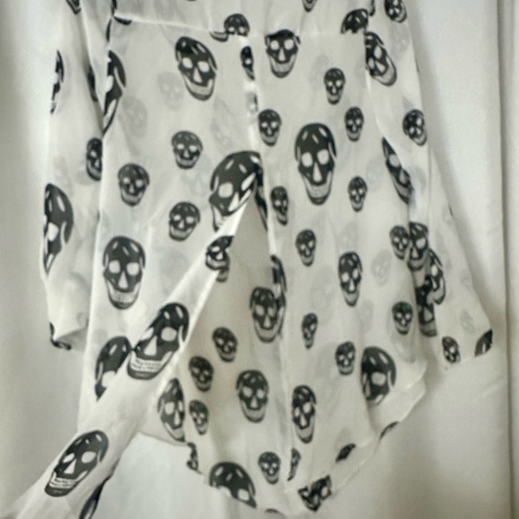 Sheer White with Black Skulls Blouse with Roll-up Sleeves - Picture 8 of 10